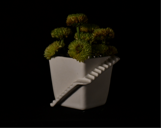 STAIRS SERIES - FLOWER POT