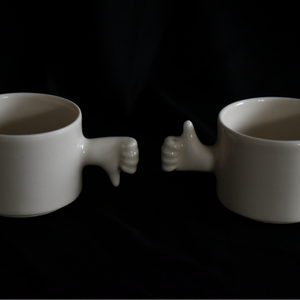 GESTURES CUPS- THUMB UP & DOWN