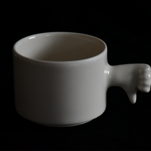 GESTURES CUPS- THUMB DOWN