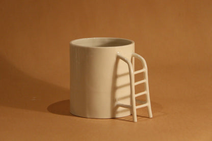Ladder cup